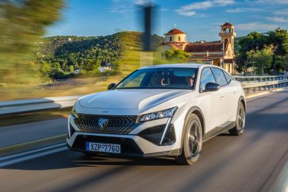 Test: Peugeot 408 1.2 PureTech EAT8 130Ps